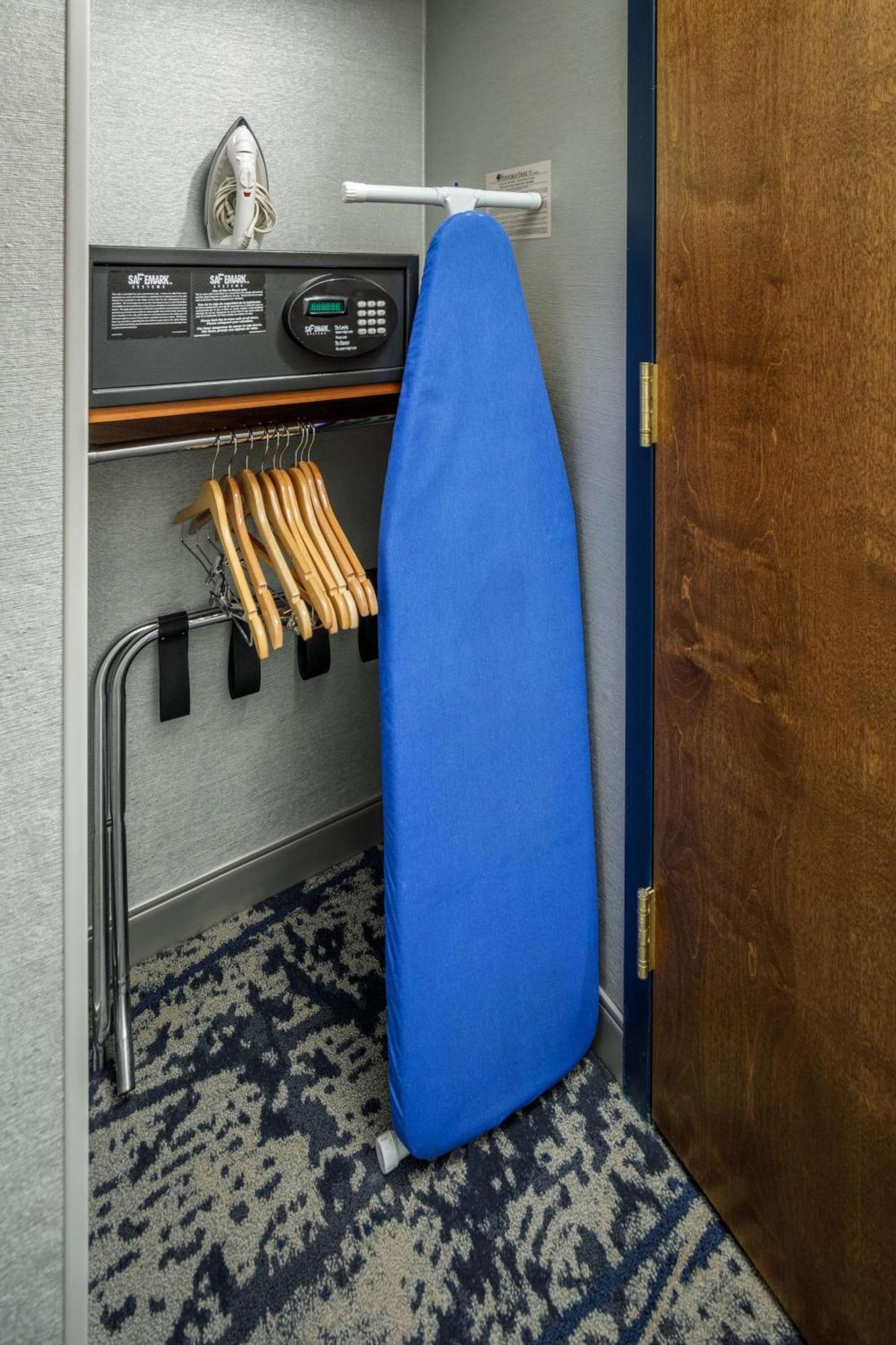 Habitación con cama extragrande - Adaptada para personas de movilidad reducida