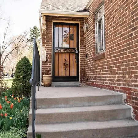 Brick Cottage Near City Park * Backyard Bbq * Games-3