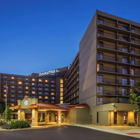 Doubletree By Hilton Hotel Denver-2